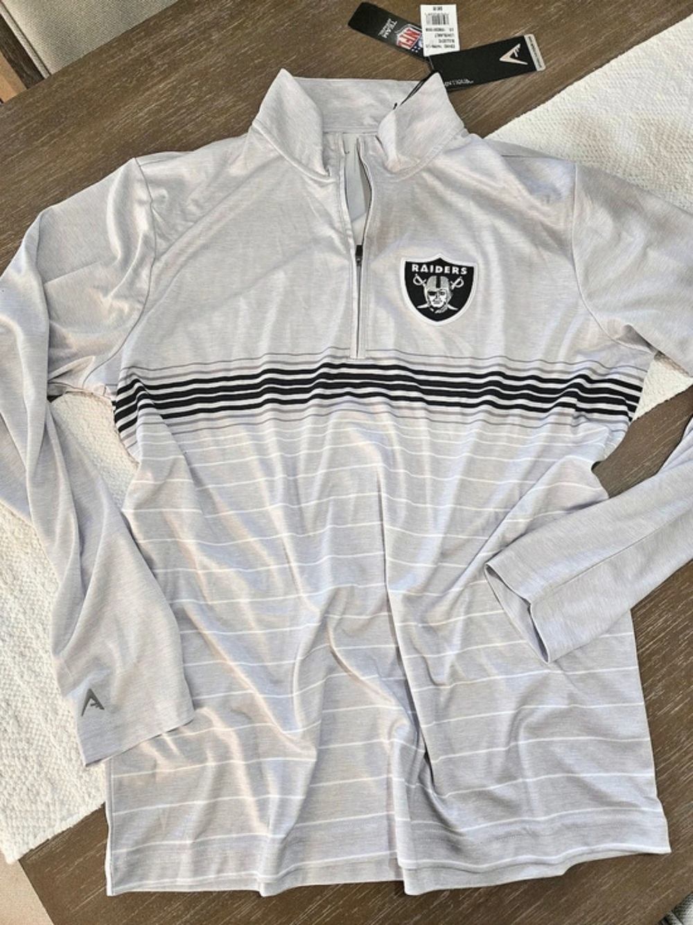 Antigua Las Vegas Raiders Bullseye Pullover Men's Striped Quarter-Zip Gray Large
